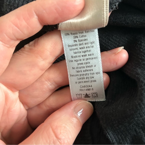 Smash + Tess “The Batwing Pullover” in Small - Picture 5 of 5